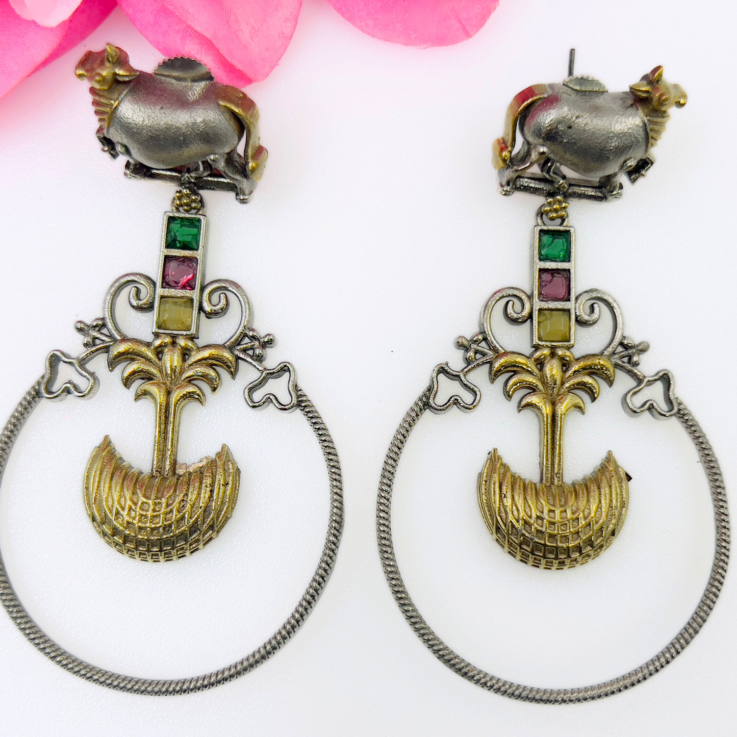 Arshiya Traditional Oxidised Nandi Earring