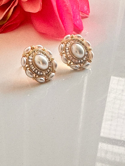 Pearl Gold Stud Earrings
