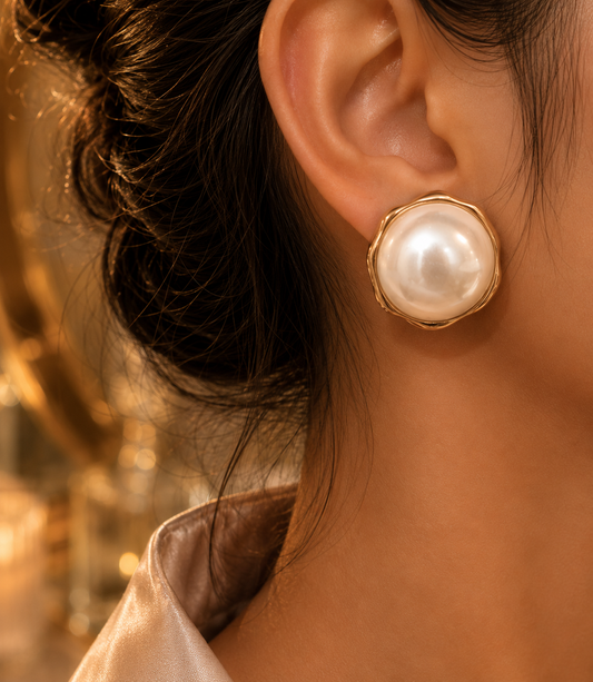 Scalloped Pearl Stud Earrings