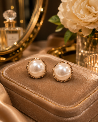 Scalloped Pearl Stud Earrings
