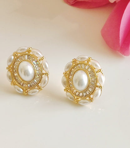 Pearl Gold Stud Earrings