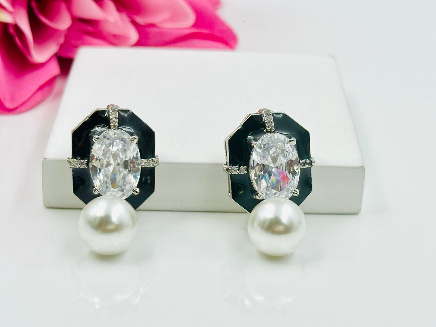 Black Stone Pearl Earrings