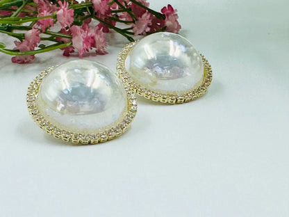 Pearl AD Stud Earrings